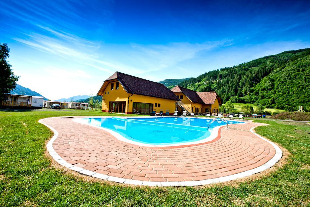 Happy Camp Mobile Homes In Camping Bella Austria Sankt Peter am Kammersberg Exterior foto